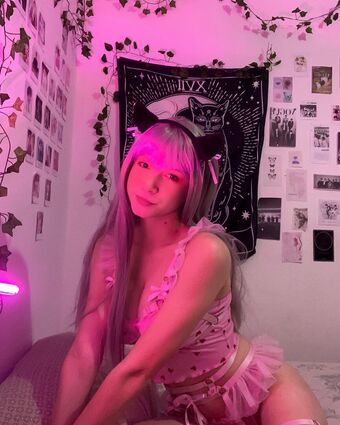 Veevtr Голі Зливи OnlyFans Фото 10
