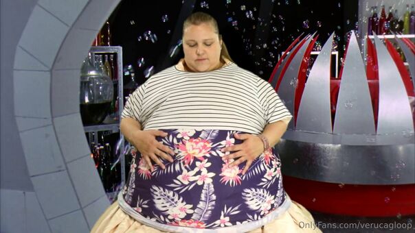 verucagloop Голі Зливи OnlyFans Фото 14