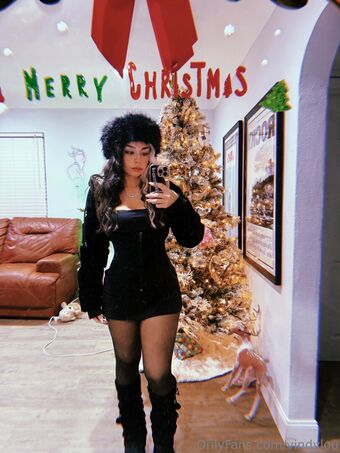 vindylou Голі Зливи OnlyFans Фото 17
