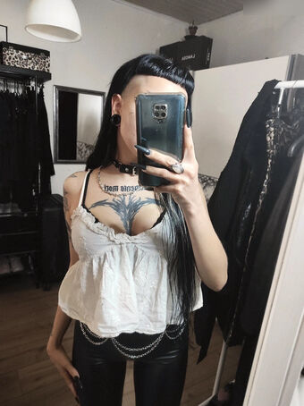 Vinted/eBay