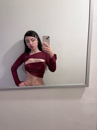 Violetabb_ Голі Зливи OnlyFans Фото 16