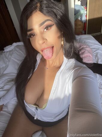 violetfire Голі Зливи OnlyFans Фото 9