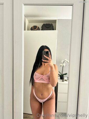 Vipshelly Голі Зливи OnlyFans Фото 10