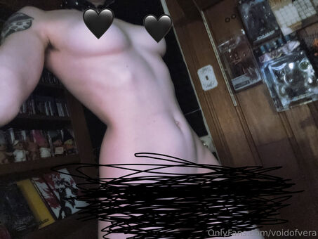 voidofvera Голі Зливи OnlyFans Фото 23