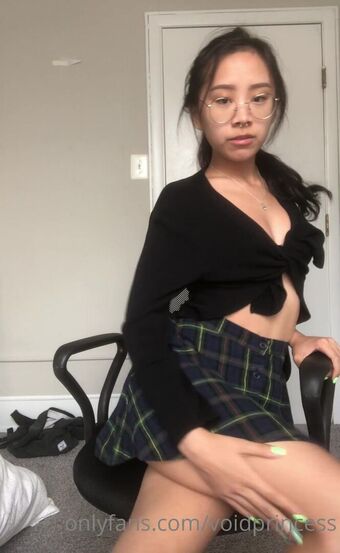 VoidPrincess Голі Зливи OnlyFans Фото 31