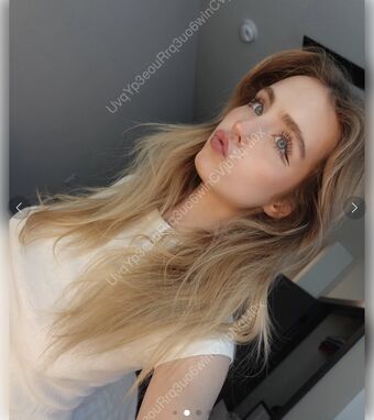 weetch Голі Зливи OnlyFans Фото 31