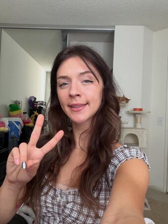 Wendiloon Голі Зливи OnlyFans Фото 4
