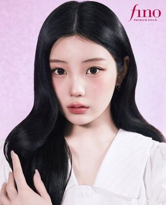 Wonhee Голі Зливи OnlyFans Фото 8