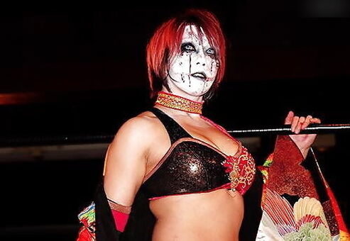 WWE Asuka Голі Зливи OnlyFans Фото 11