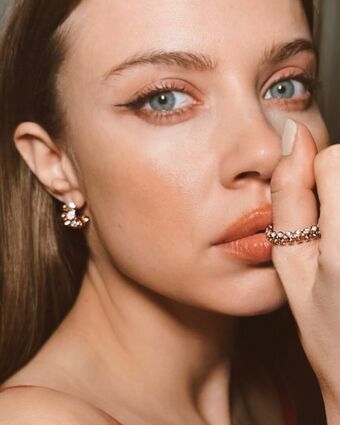 Xenia Tchoumi Голі Зливи OnlyFans Фото 160