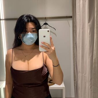 Yating Голі Зливи OnlyFans Фото 10