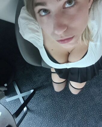 Yonia Голі Зливи OnlyFans Фото 62