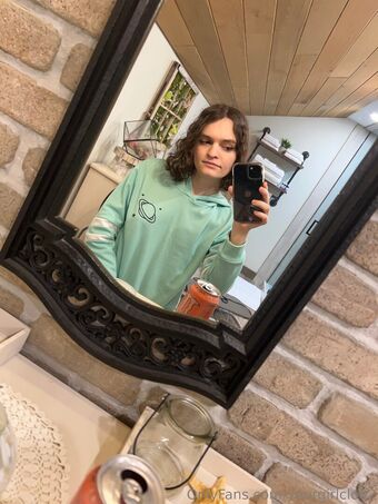 yourgirlclo02 Голі Зливи OnlyFans Фото 16