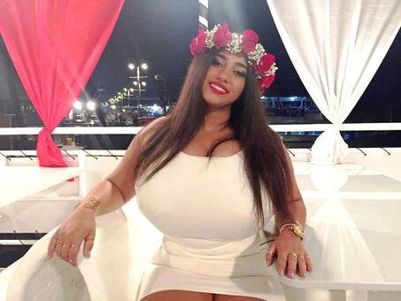 Yuval Голі Зливи OnlyFans Фото 47