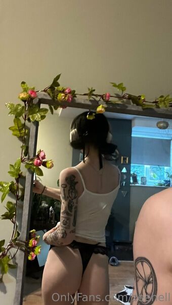 zeehell Голі Зливи OnlyFans Фото 40
