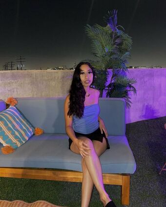 Zel3ya Голі Зливи OnlyFans Фото 10
