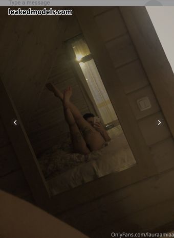 lauraamiaa Голі Зливи OnlyFans Фото 28